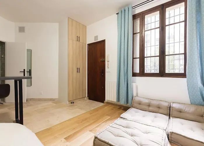 Cosy Full Heart Of דירה פריז