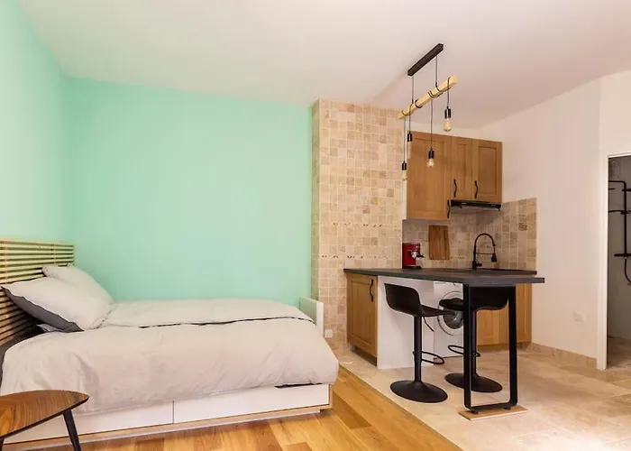 Cosy Full Heart Of דירה